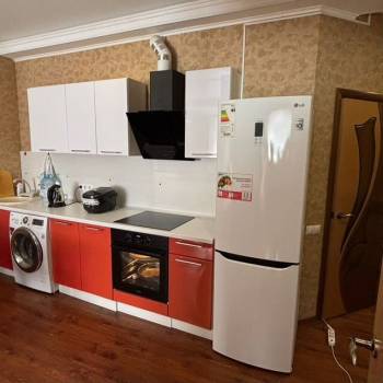 Продается 2-х комнатная квартира, 42 м²