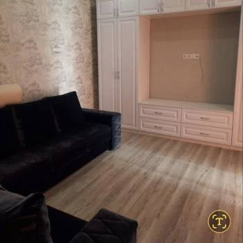 Продается 1-комнатная квартира, 45,1 м²