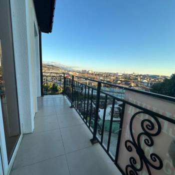 Продается 2-х комнатная квартира, 59 м²