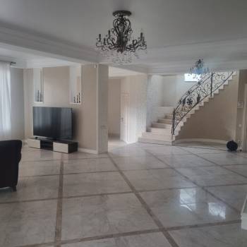 Сдается Дом, 280 м²