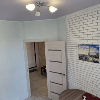 Сдается 1-комнатная квартира, 38 м²