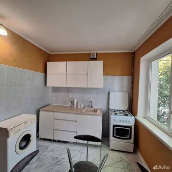 Сдается 2-х комнатная квартира, 50 м²