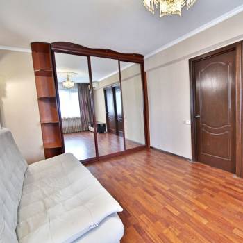 Сдается Многокомнатная квартира, 50 м²