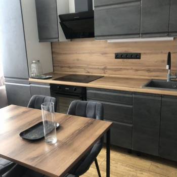 Сдается 2-х комнатная квартира, 60 м²