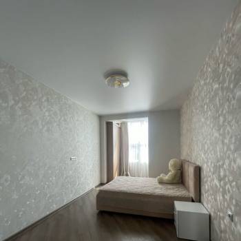 Сдается Многокомнатная квартира, 110 м²