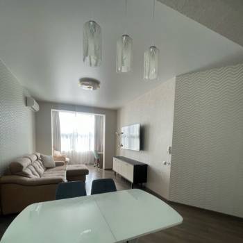 Сдается Многокомнатная квартира, 110 м²