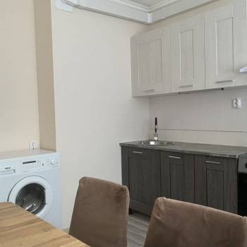 Сдается Многокомнатная квартира, 80 м²