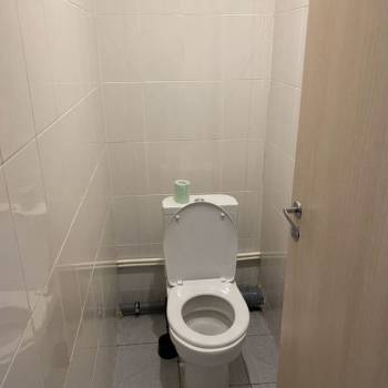 Сдается Многокомнатная квартира, 80 м²