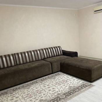 Сдается Многокомнатная квартира, 80 м²