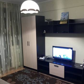 Продается 1-комнатная квартира, 32 м²