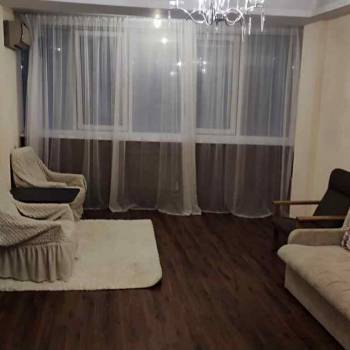 Сдается 2-х комнатная квартира, 76 м²