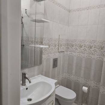 Сдается 2-х комнатная квартира, 70 м²