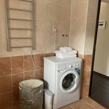 Сдается 2-х комнатная квартира, 75 м²