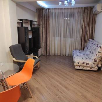 Сдается 1-комнатная квартира, 40,7 м²
