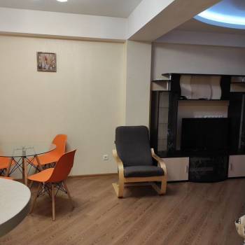 Сдается 1-комнатная квартира, 40,7 м²