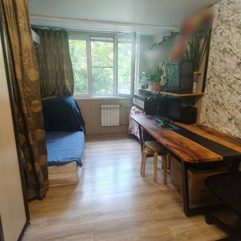 Продается 1-комнатная квартира, 18 м²