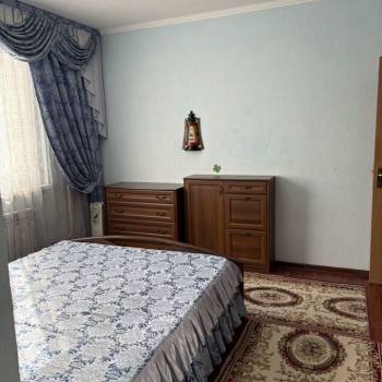 Сдается Многокомнатная квартира, 70,8 м²