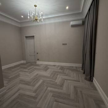 Продается Дом, 380 м²