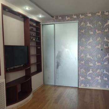 Продается 3-х комнатная квартира, 77 м²