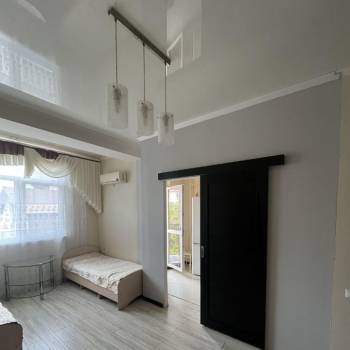 Продается 1-комнатная квартира, 29,9 м²