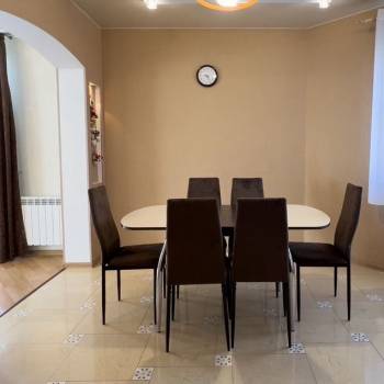 Сдается Многокомнатная квартира, 115 м²