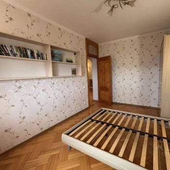 Продается 2-х комнатная квартира, 75 м²