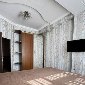 Сдается 1-комнатная квартира, 35 м²
