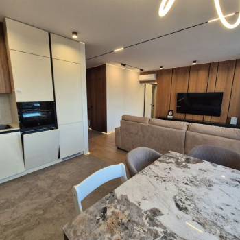 Продается 3-х комнатная квартира, 74 м²