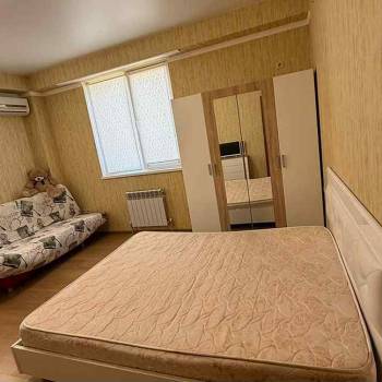 Сдается 1-комнатная квартира, 43 м²