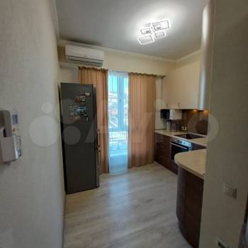 Продается 1-комнатная квартира, 33 м²