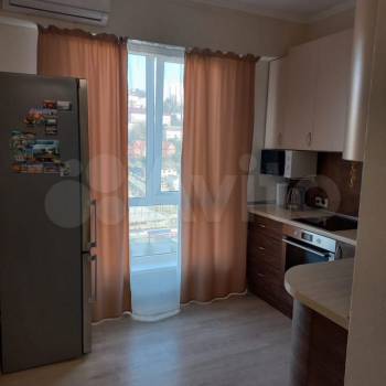 Продается 1-комнатная квартира, 33 м²