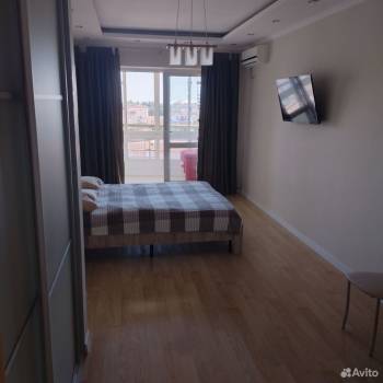Сдается 2-х комнатная квартира, 90 м²