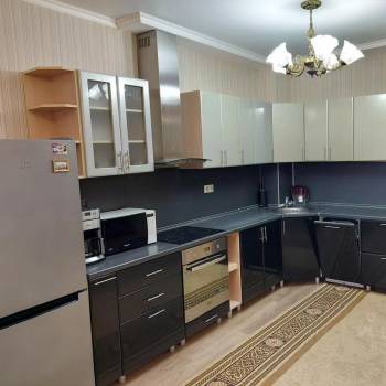 Продается 2-х комнатная квартира, 60 м²