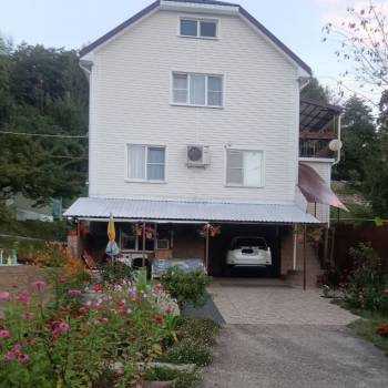 Продается Дом, 180 м²