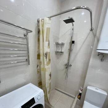 Сдается 1-комнатная квартира, 50 м²