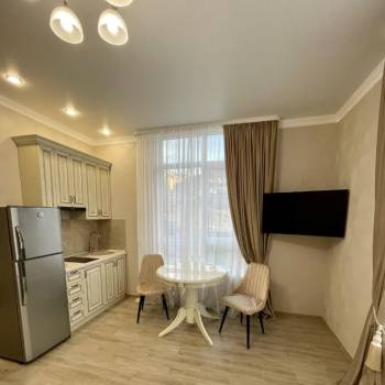 Сдается 1-комнатная квартира, 50 м²
