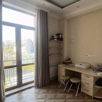 Сдается Многокомнатная квартира, 158 м²