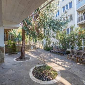 Продается 3-х комнатная квартира, 175 м²