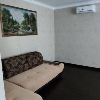 Продается 1-комнатная квартира, 59,3 м²