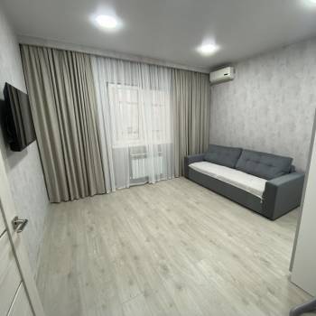 Сдается 1-комнатная квартира, 37 м²