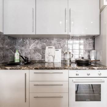 Продается 1-комнатная квартира, 32,3 м²