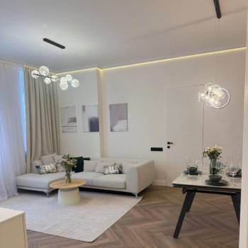 Продается 2-х комнатная квартира, 64 м²