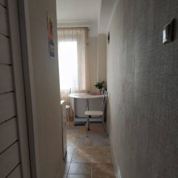 Сдается 1-комнатная квартира, 27 м²