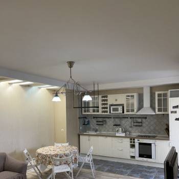 Сдается 2-х комнатная квартира, 81,7 м²
