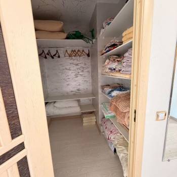 Сдается 2-х комнатная квартира, 150 м²