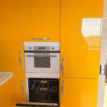 Сдается 2-х комнатная квартира, 150 м²