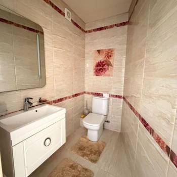 Сдается 2-х комнатная квартира, 150 м²