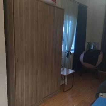 Продается 1-комнатная квартира, 50 м²