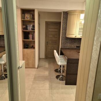 Продается Многокомнатная квартира, 94 м²