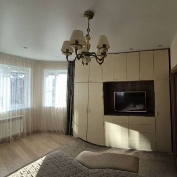 Продается Многокомнатная квартира, 94 м²